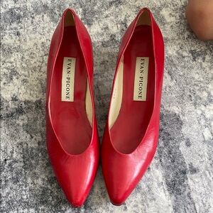Evan Picone Bold Red Heels